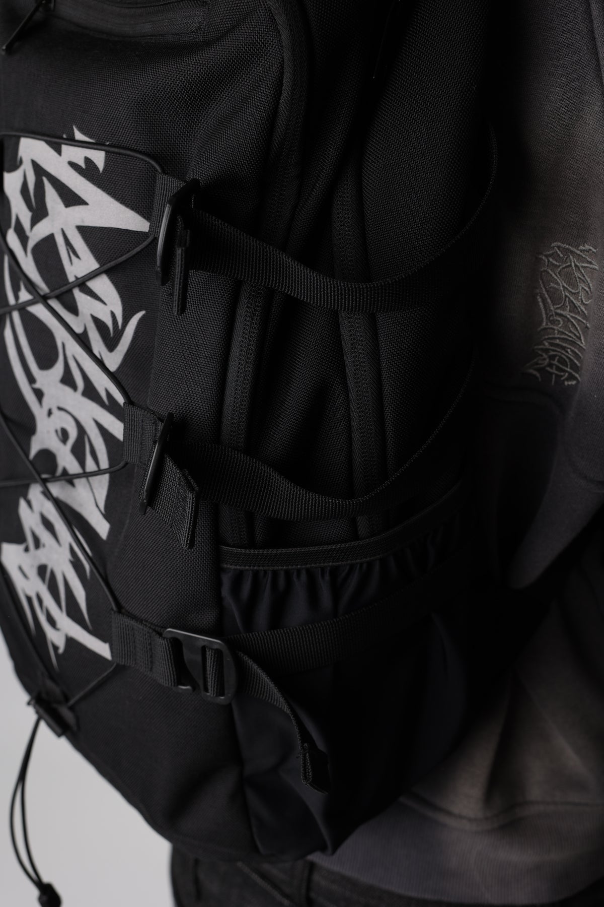 reflective backbag