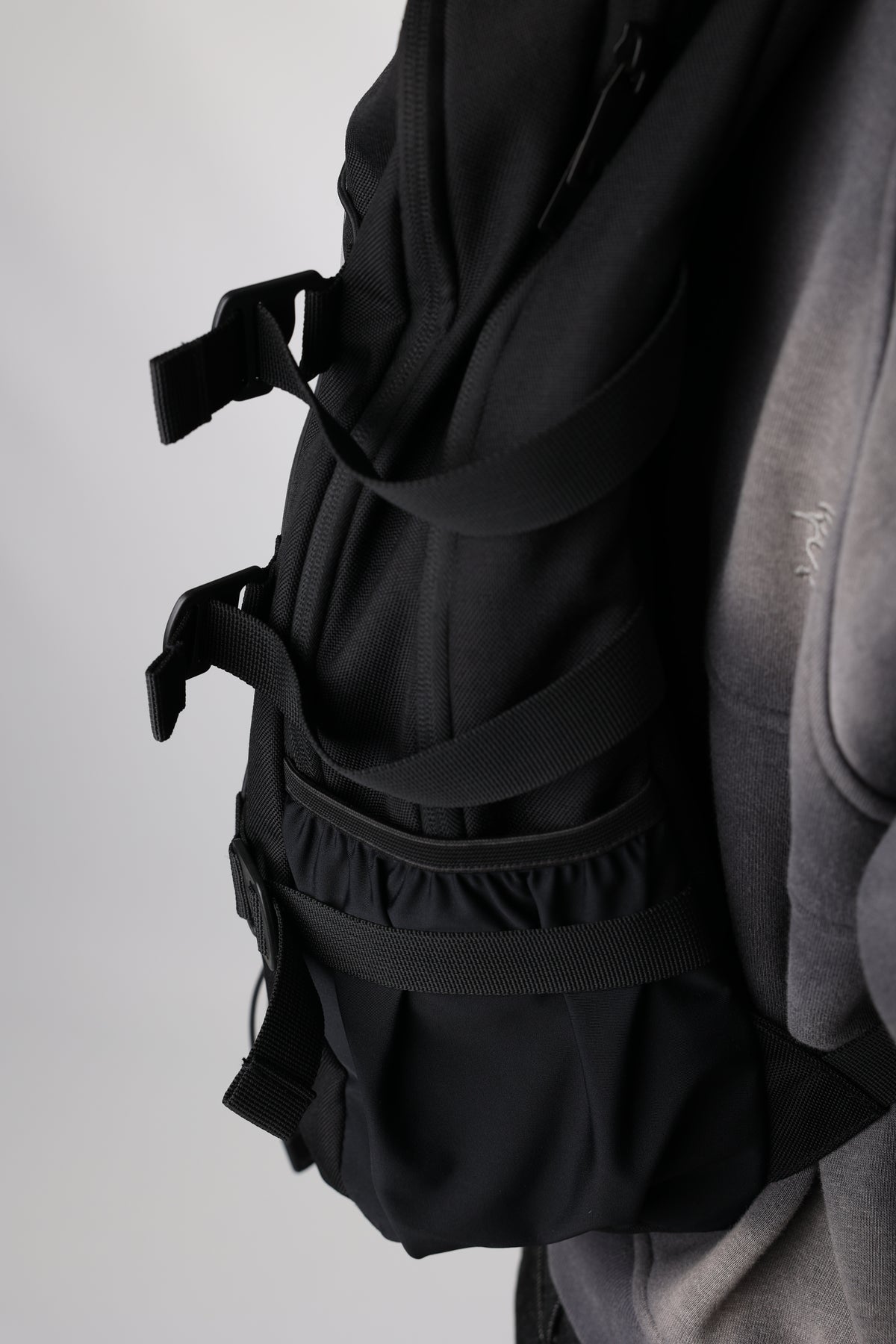 reflective backbag